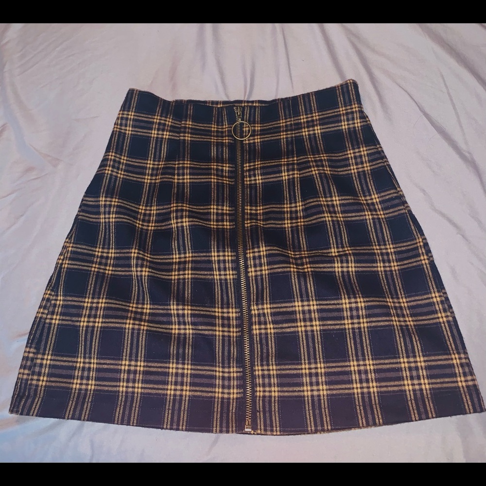 Plaid skirt